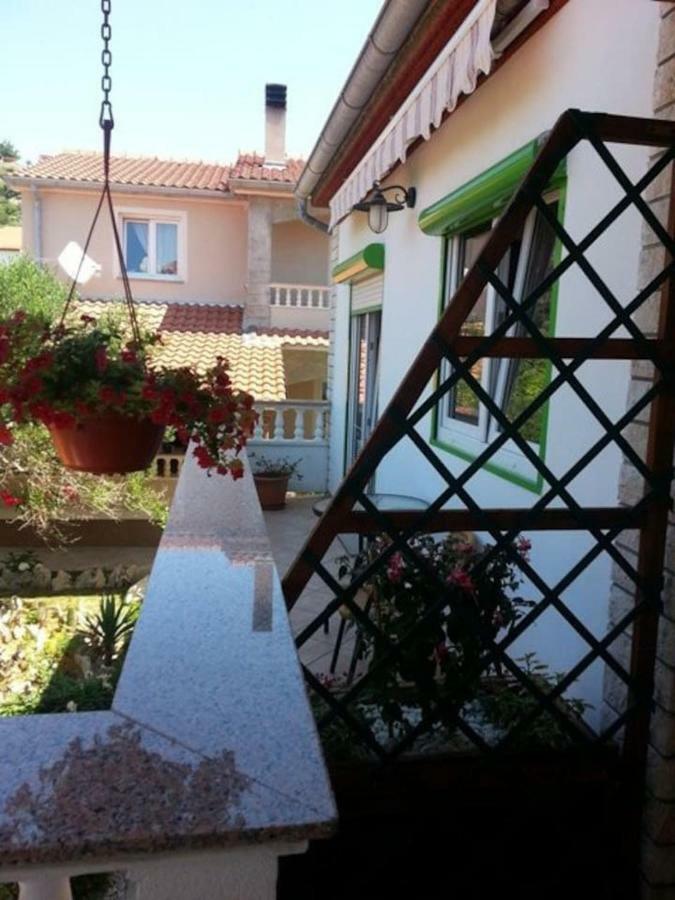 Apartman Marcela Palit Exterior photo